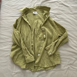 Green Linen Long Sleeve